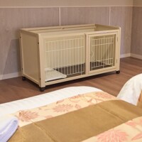 Pet cages can be moved to each bedroom