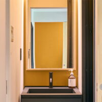 Annex vanity area