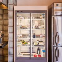 Store ingredients in the refrigerator that can be shown for business use